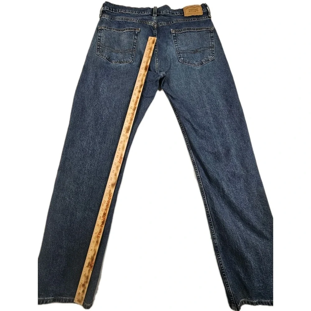 Levi's Strauss Signature Regular Fit Classic Straight Leg Men 32 x 32 Blue Jeans